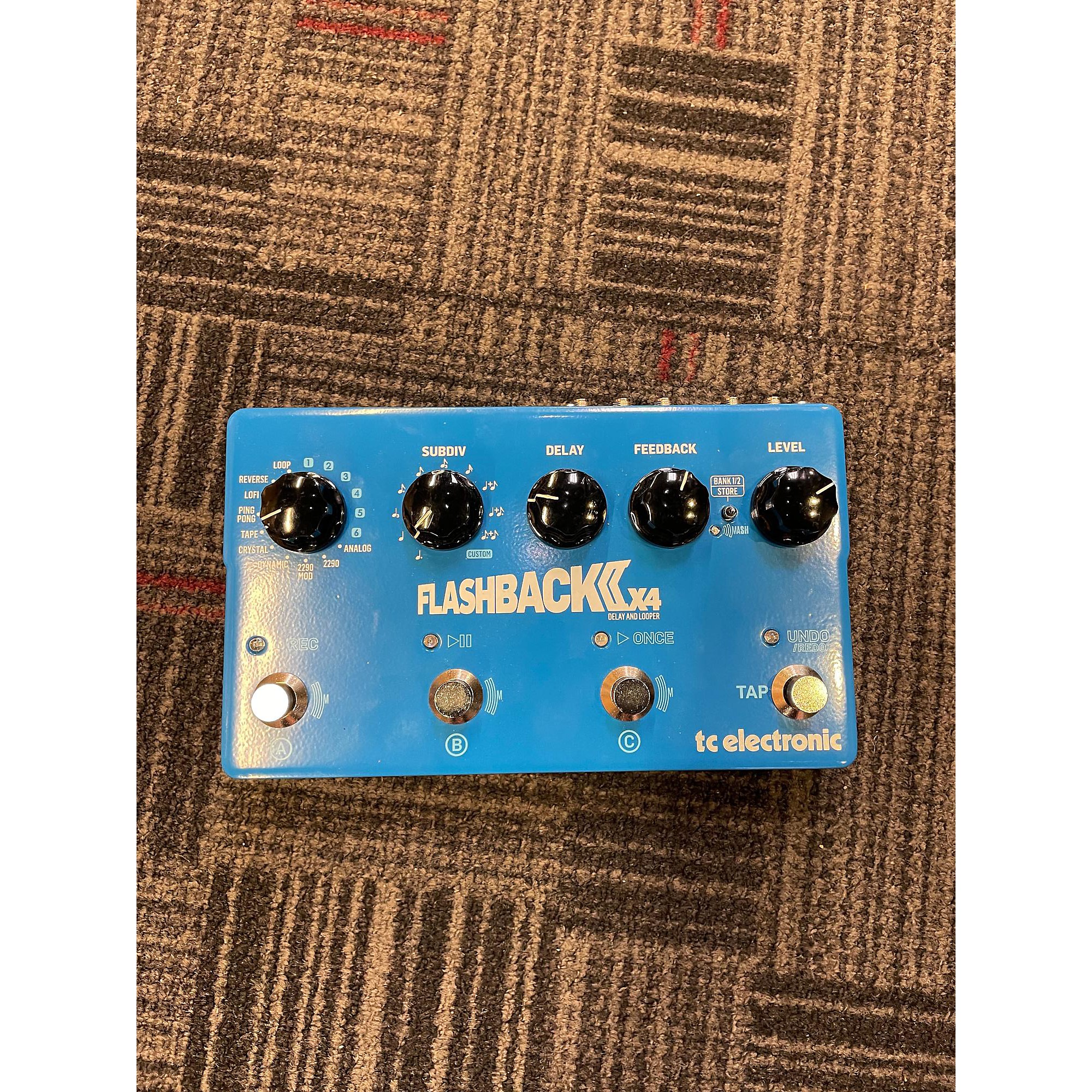 Pedal TC Electronic Flashback Alter Ego X4 Delay Looper - PD0903