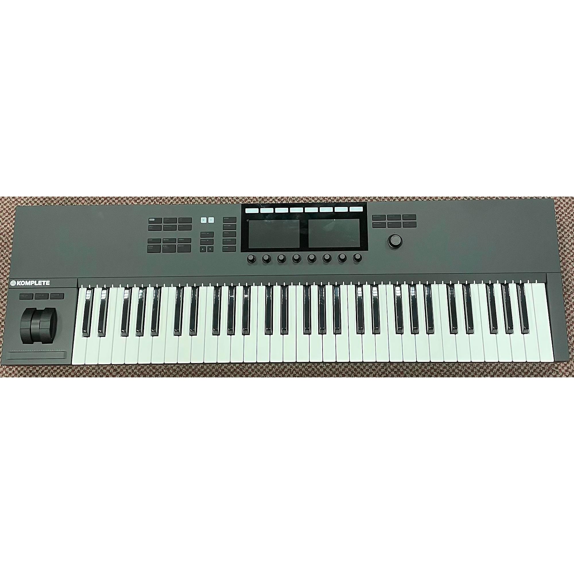 Used Native Instruments Komplete Kontrol S61 MK2 MIDI Controller