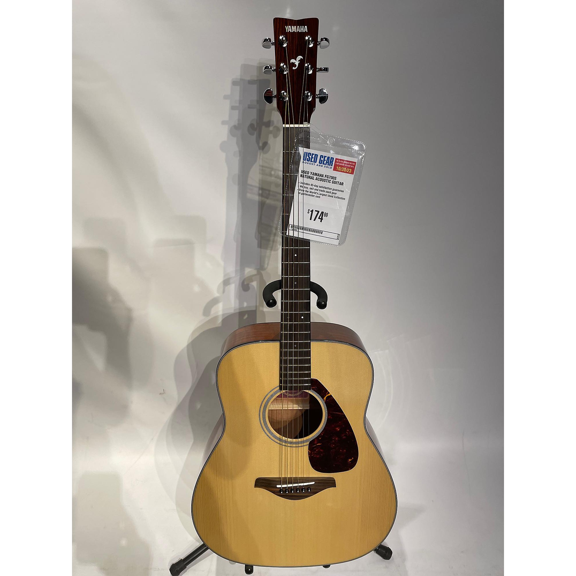 Used Yamaha FG700S Acoustic Guitar | Guitar Center