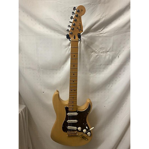 Used Fender Used 2008 Fender Player Plus Stratocaster Honey Blonde Solid Body Electric Guitar