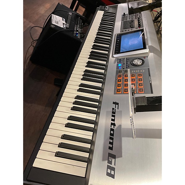 Used Roland Fantom G8 88 Key Keyboard Workstation