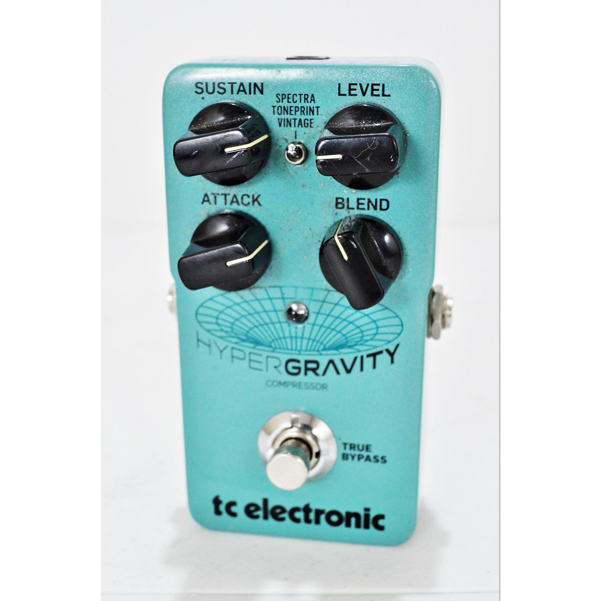 Used TC Electronic HyperGravity Compressor Effect Pedal | Guitar
