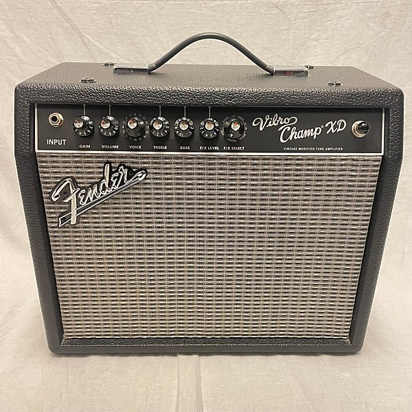 Used Fender Vibro Champ XD 5W 1X8 Guitar Combo Amp | Guitar Center