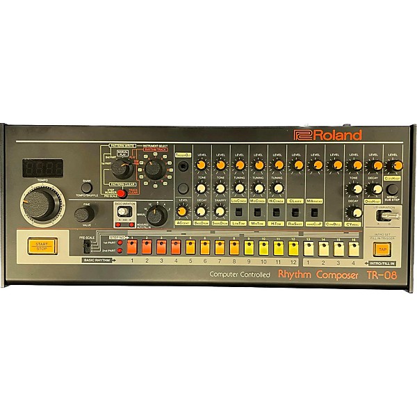 Roland TR-08-