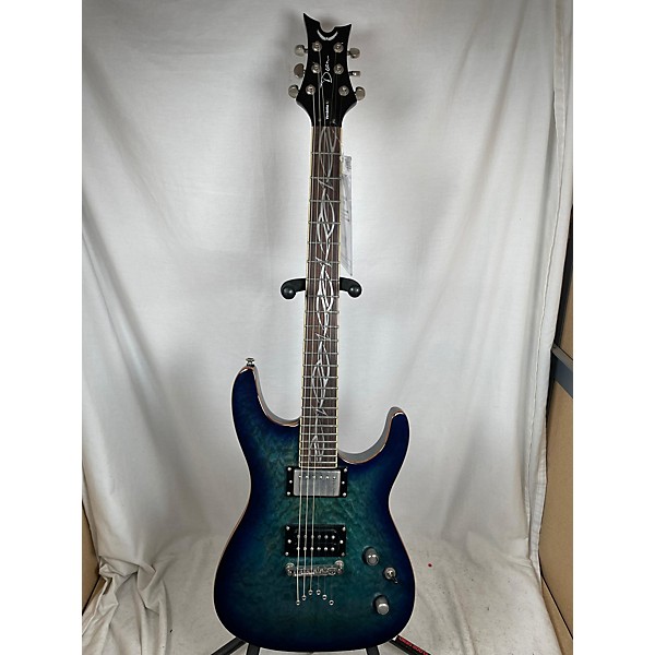 Used Dean VENDETTA 4.0 Solid Body Electric Guitar