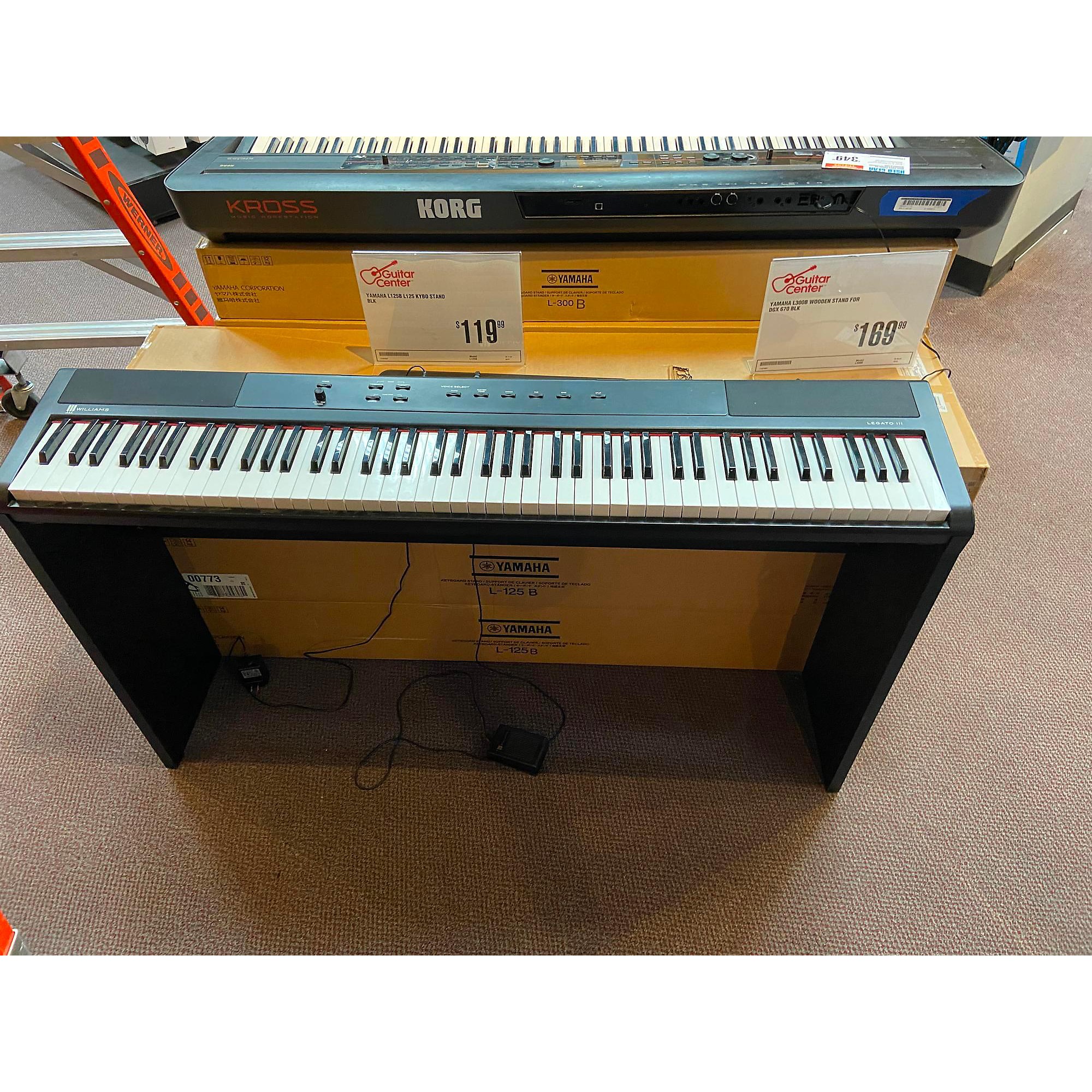 Soporte para Piano Digital Yamaha L-300 BlackMusic Market