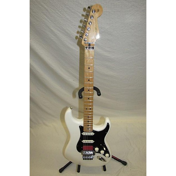 Used Fender Player Stratocaster HSS Floyd Rose Solid Body Electric