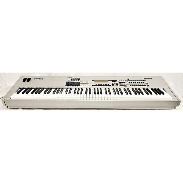Used Yamaha MO8 88 Key Keyboard Workstation Guitar Center