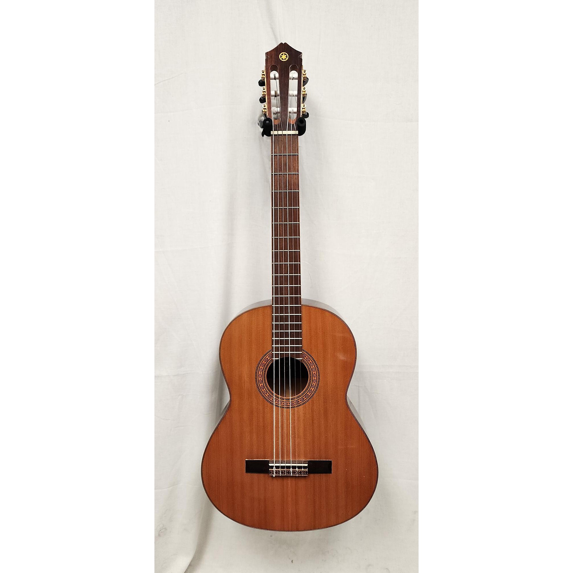 Yamaha g60a online classical guitar