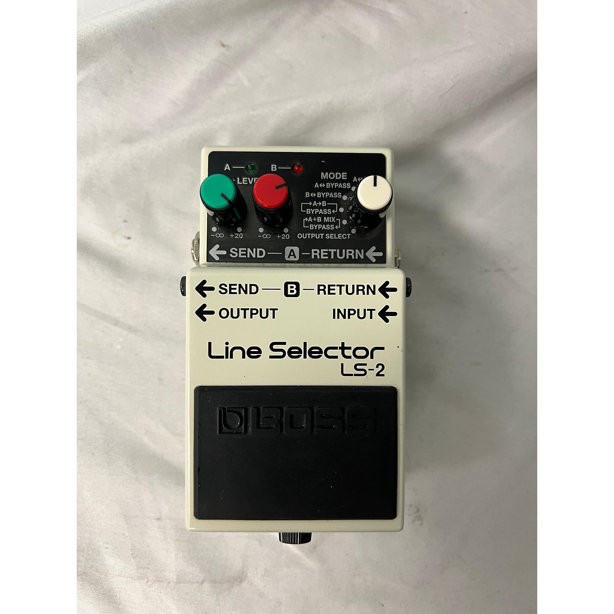 Used BOSS LS2 Line Selector Pedal | Guitar Center