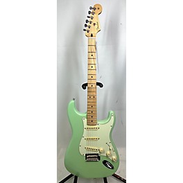 Used Fender Used Fender Player Stratocaster Limited Edition MYSTIC SURF GREEN Solid Body Electric Guitar