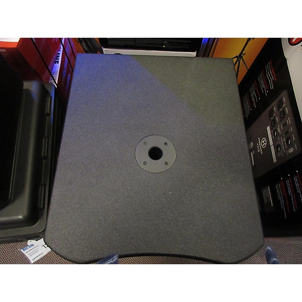 Used Harbinger VARI V2318S Powered Subwoofer