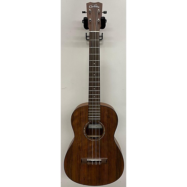 Guitar center shop baritone ukulele