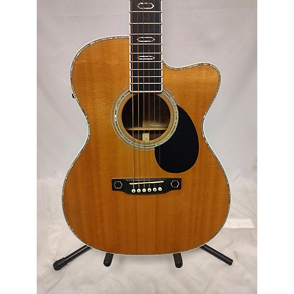 Used Martin OMC Aura Acoustic Electric Guitar