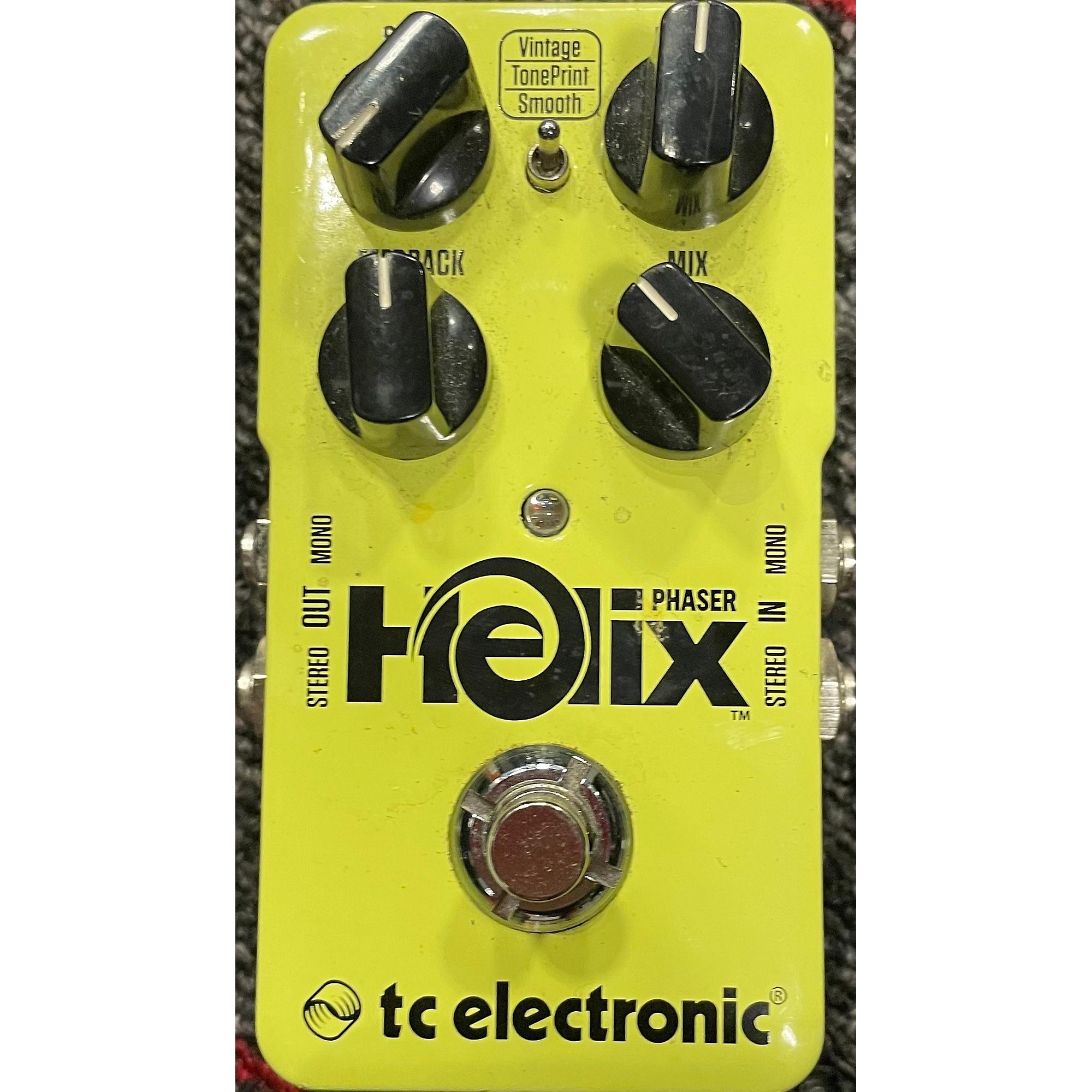 爆買い定番[極美品] tc electronic Helix Phaser 幅広いサウンドと充実した機能を持つ高性能な1台！ [RI464] フェイザー