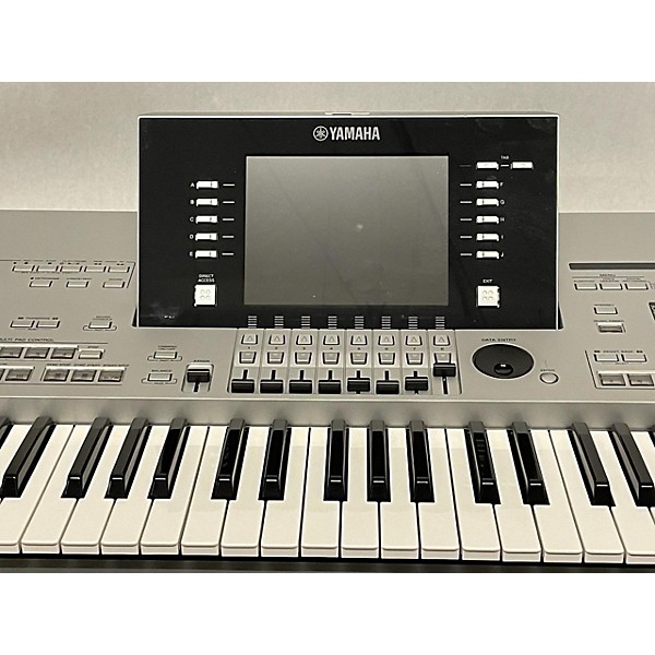 Used Yamaha Tyros4 61 Key Arranger Keyboard