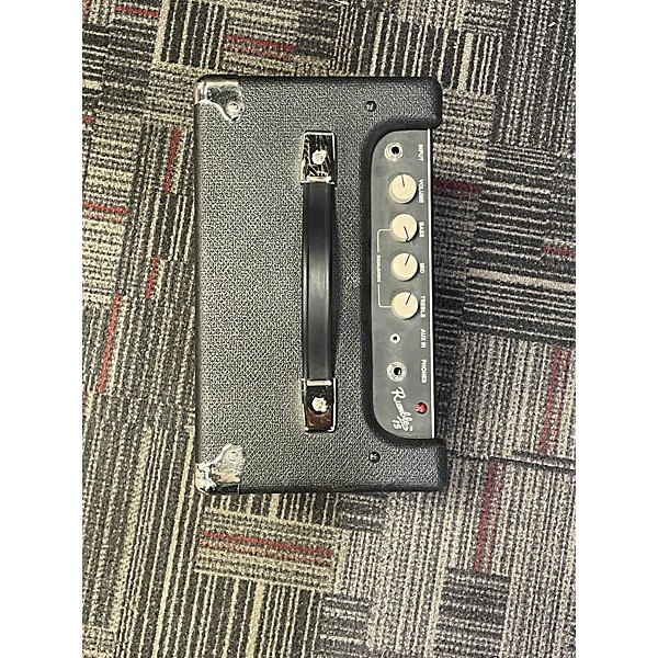 Used Fender Rumble 15 V2 15W 1X8 Bass Combo Amp