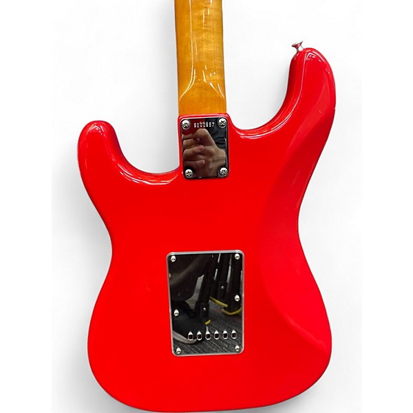 Used Fender Used Fender Mark Knopfler Signature Stratocaster Dakota Red Solid Body Electric Guitar