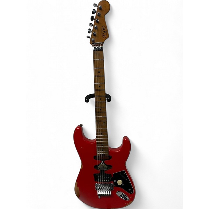 EVH Striped Series Frankie Red/White/Black Relic | The Music Zoo