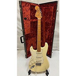 Vintage Fender Vintage 1997 Fender Hendrix Tribute Stratocaster Olympic White Solid Body Electric Guitar