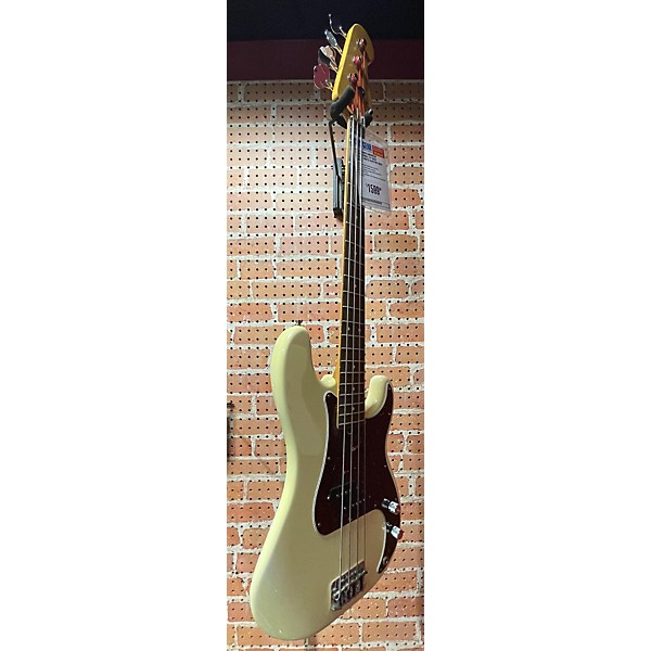Used Fender American PROFESSIONAL II P BASS Electric Bass Guitar