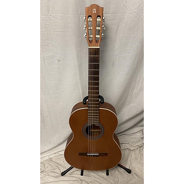 Used Alhambra 1OP Classical Acoustic Guitar