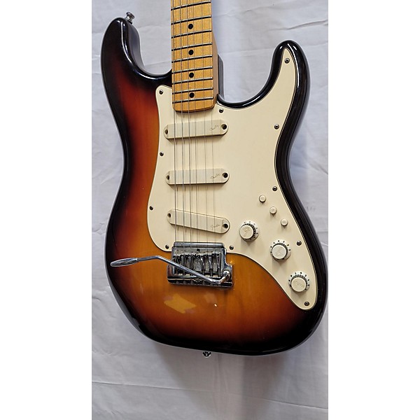 Used Fender 1983 American Elite Stratocaster Solid Body Electric Guitar