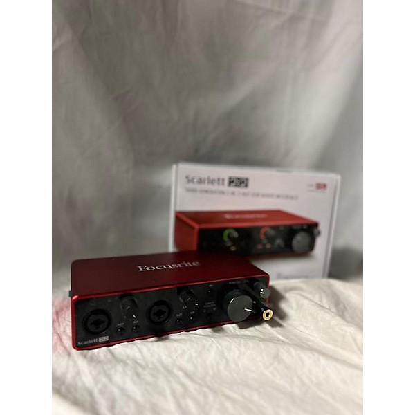 Used Focusrite Scarlett 2i2 Gen 3 Audio Interface