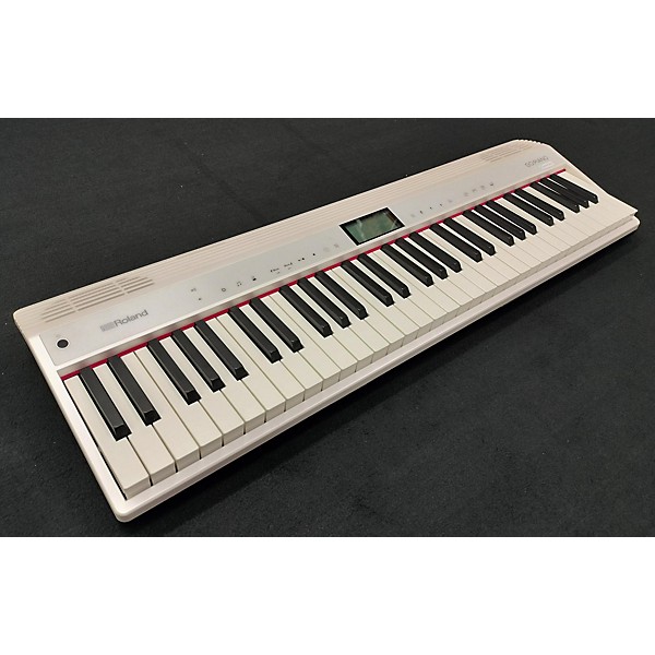 Used Roland GO:PIANO ALEXA BUILT IN Portable Keyboard
