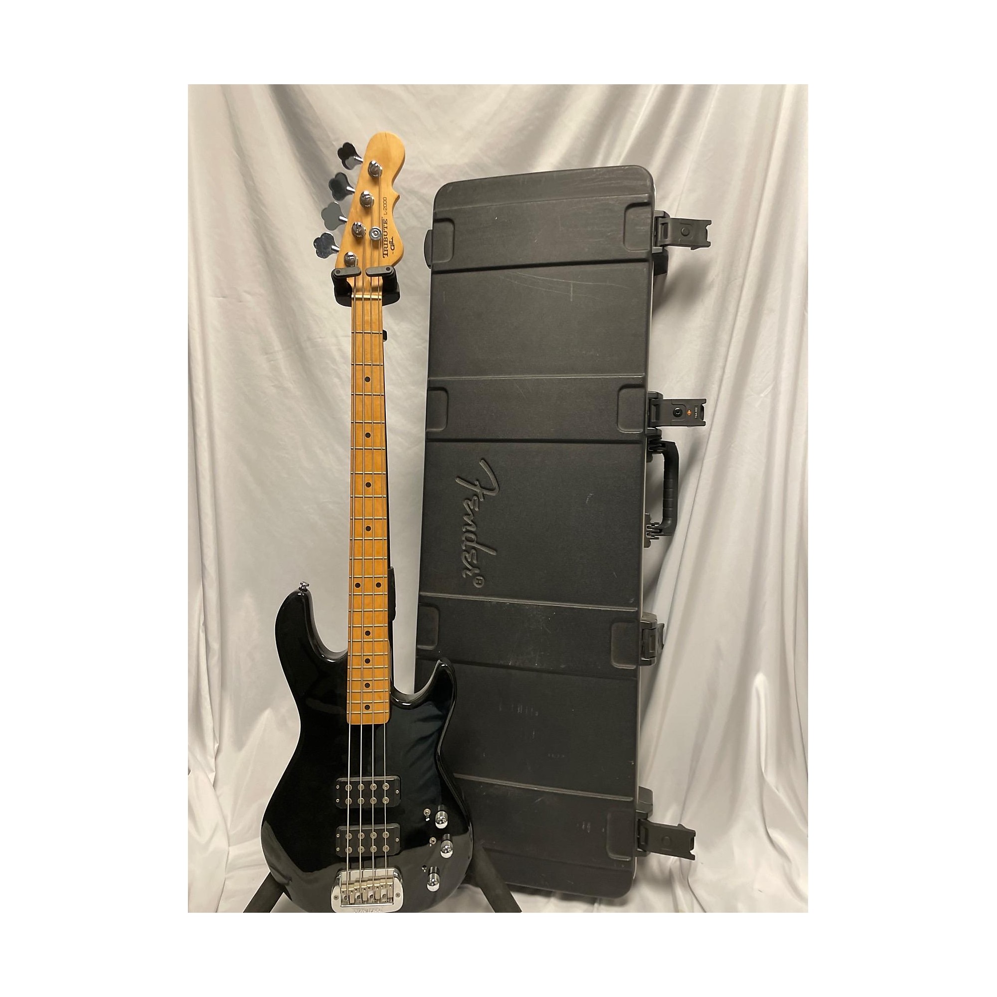 Used G&L Tribute L2000 Electric Bass Guitar Black | Guitar Center