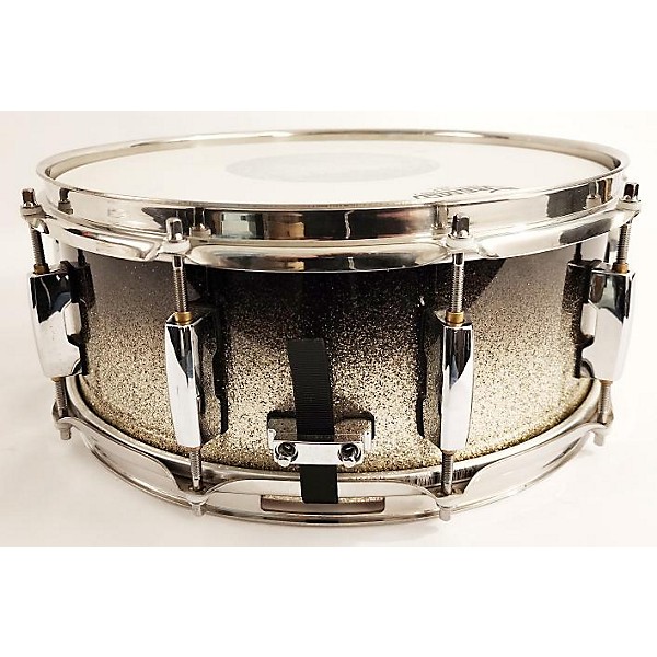 Used Pearl 5.5X14 Masters Premium Snare Drum