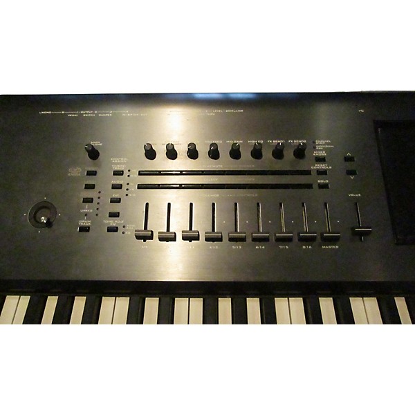 Used KORG Kronos X88 88 Key Keyboard Workstation