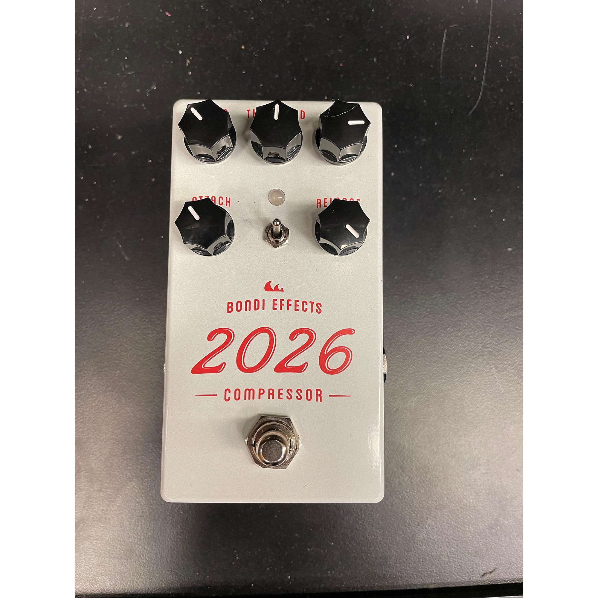 Used Used BONDI EFFECTS 2026 COMPRESSOR Effect Pedal | Guitar Center