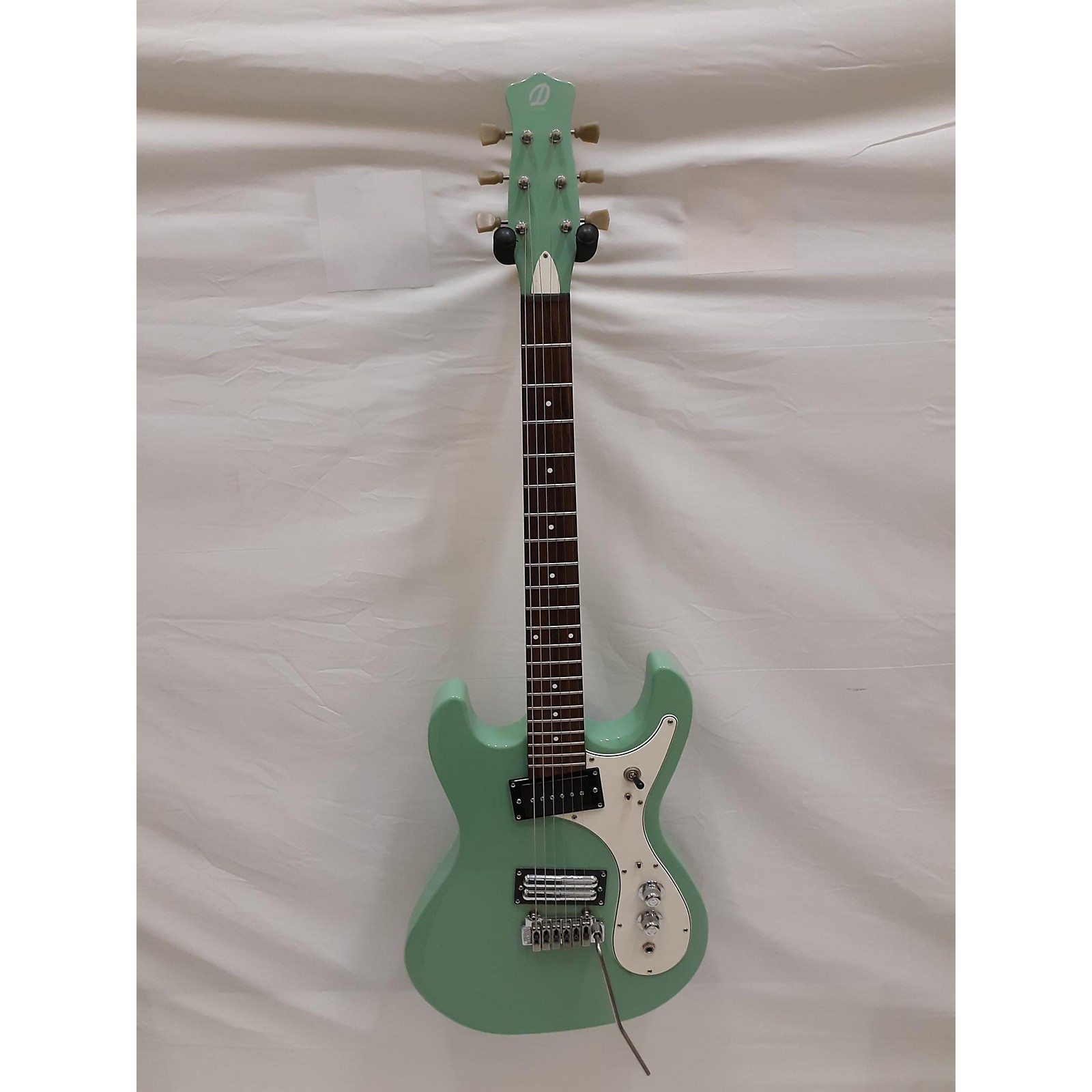 Danelectro xt deals