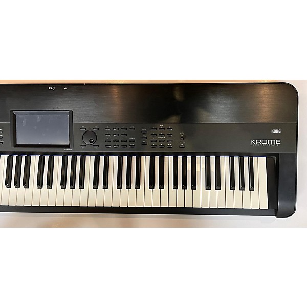 Used KORG Krome 88 Key Keyboard Workstation