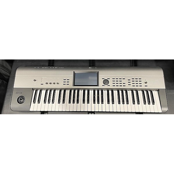 Used KORG Krome 61 Key Keyboard Workstation