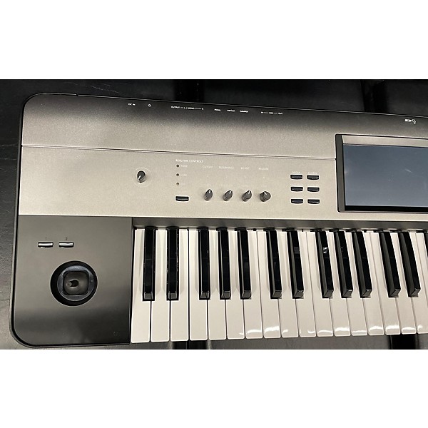 Used KORG Krome 61 Key Keyboard Workstation