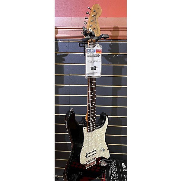 Used Fender 2002 2002 Tom Delonge Stratocaster Solid Body Electric Guitar