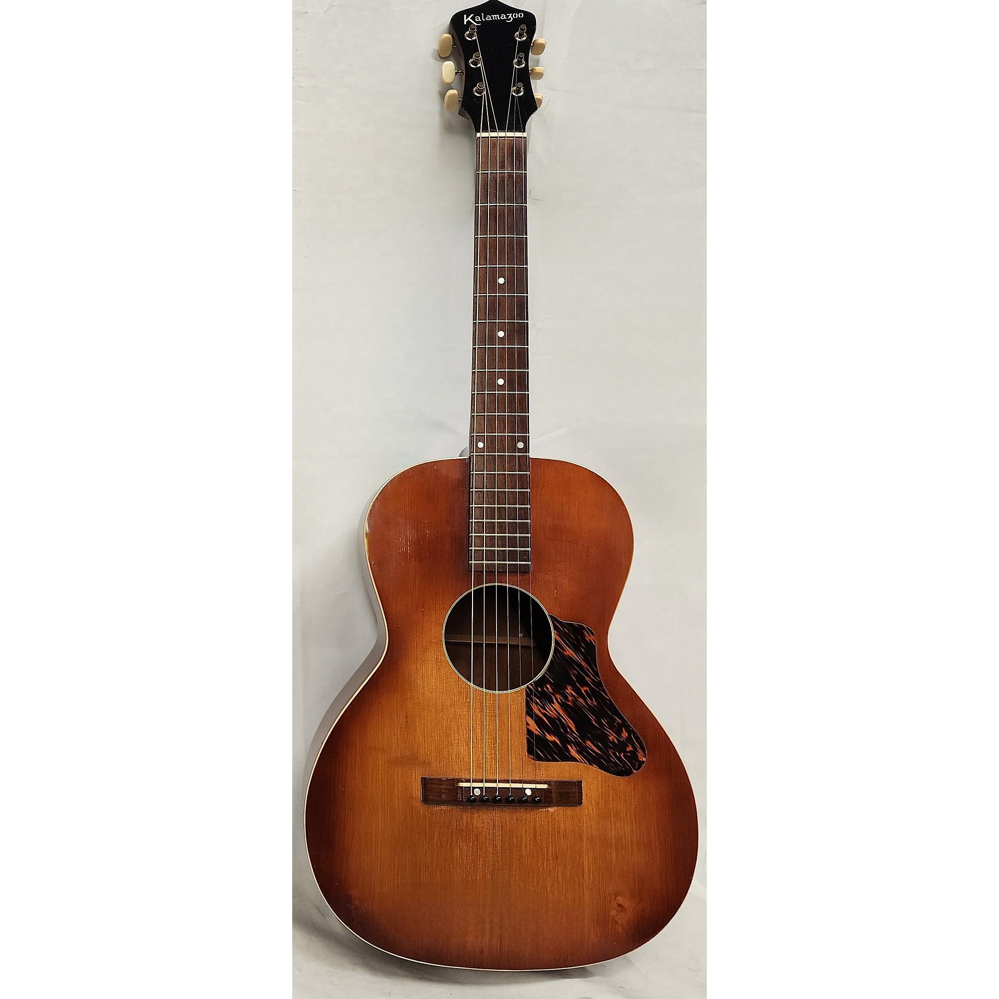 Godin Mahogany Folk Limited-Edition Acoustic-Electric Guitar