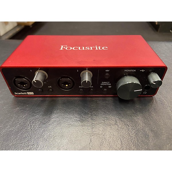 Focusrite scarlett deals guitar center