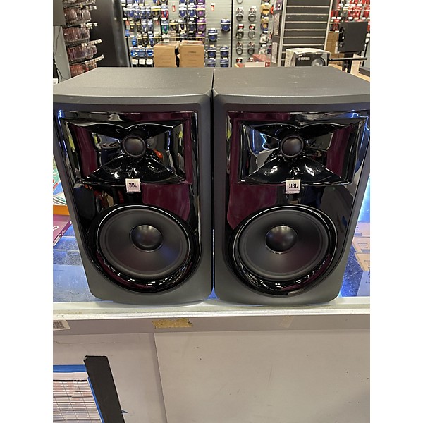 Used JBL 305 Pair Powered Monitor