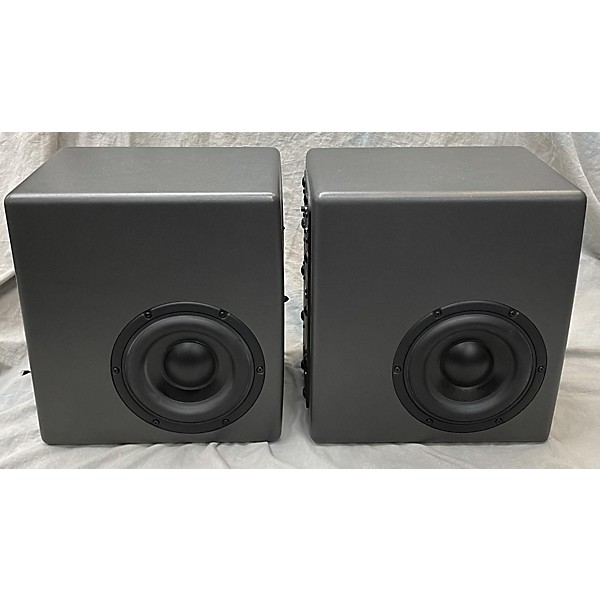 Used Barefoot Sound Footprint 02 Powered Monitor Pair Powered Monitor
