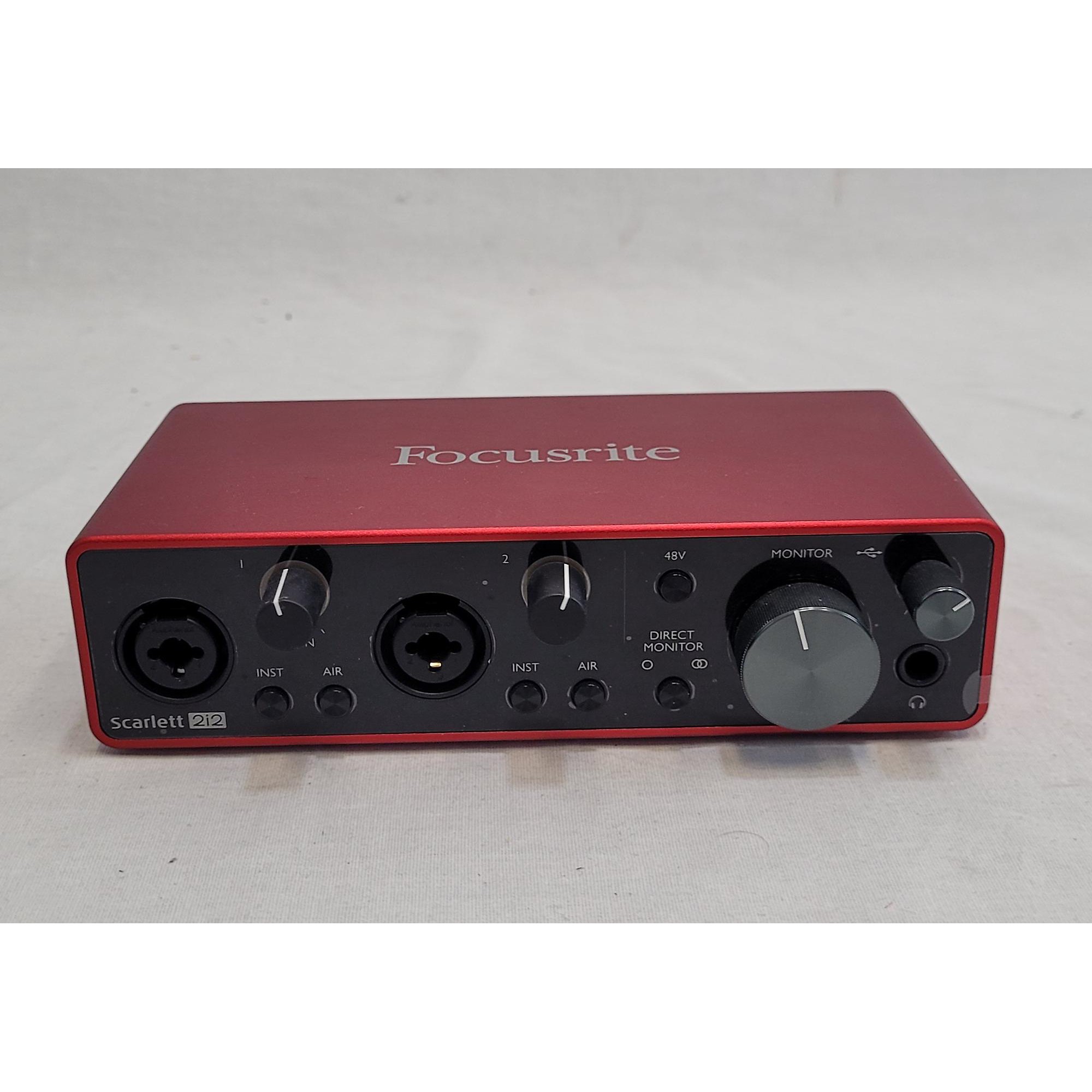 Used Focusrite Scarlett 2i2 Gen 3 Audio Interface | Guitar Center