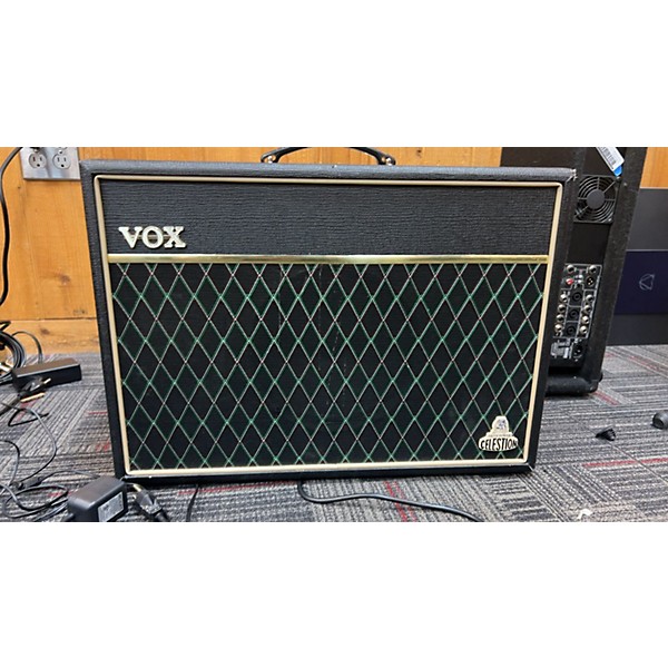 Used VOX V9310 Guitar Combo Amp