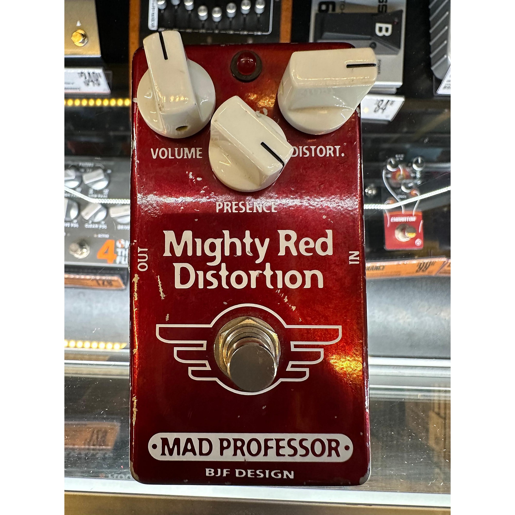 BJFE Mighty Red Distortion（Used Mad Professor | Guitar Center）