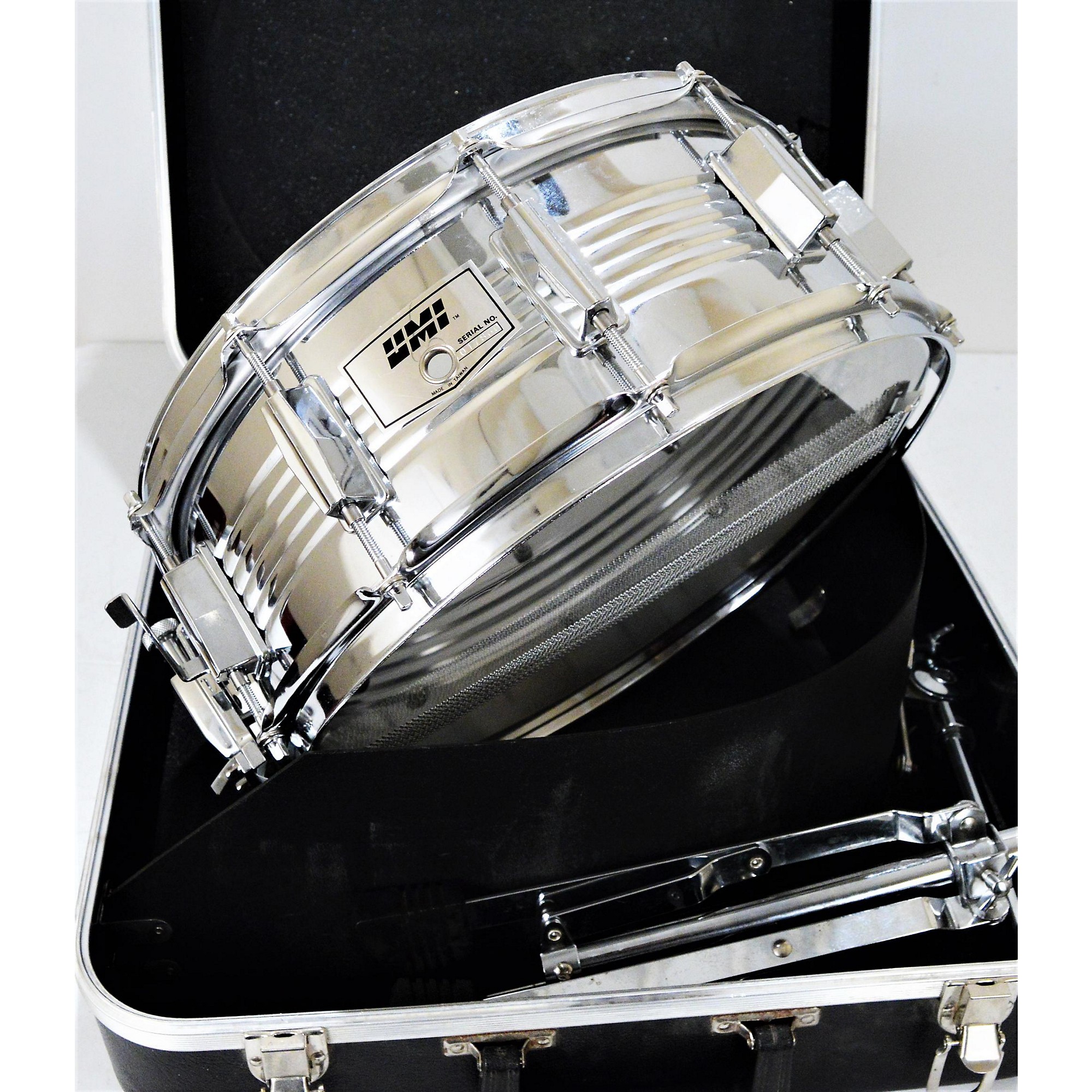 Umi deals snare drum