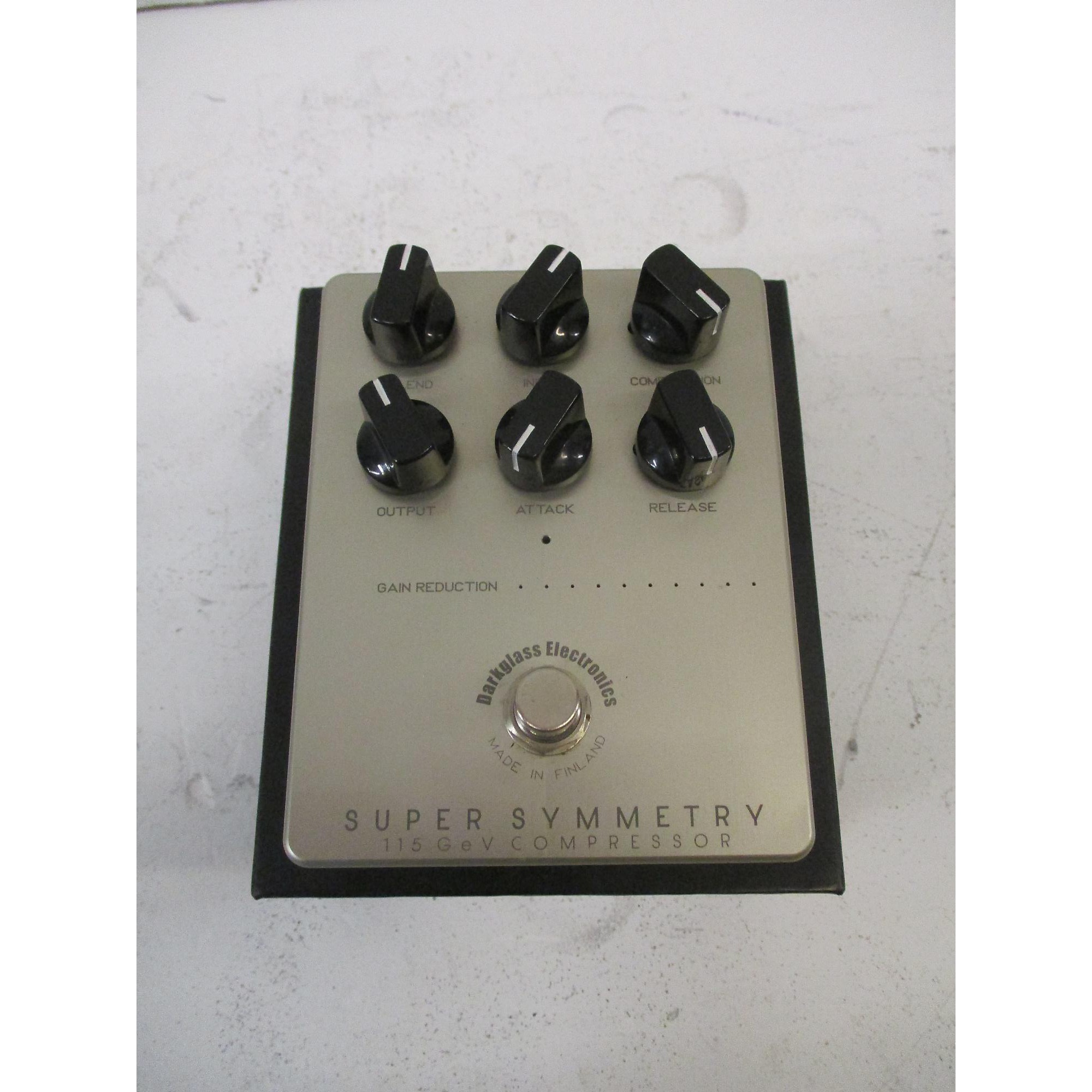 Used Darkglass SUPER SYMMETRY COMPRESSOR Bass Effect Pedal