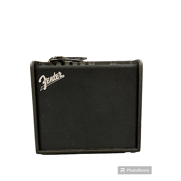 Used Fender Mustang LT25 25W 1x8 Guitar Combo Amp Guitar Center