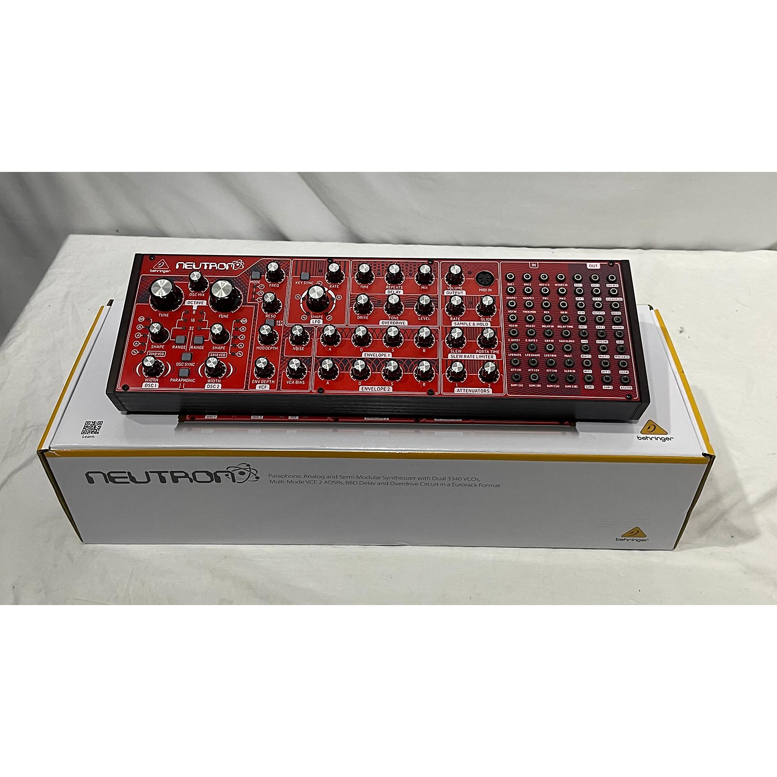 Behringer deals neutron synthesizer