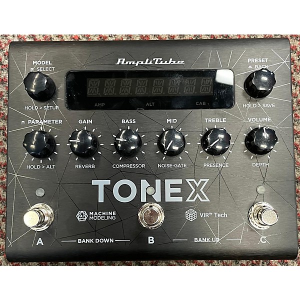 Used IK Multimedia Used IK Multimedia Tone X Effect Processor